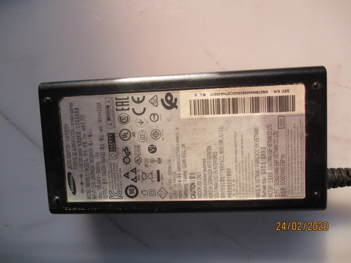 Samsung Адаптер A4819_FDY 19V-2.53A
